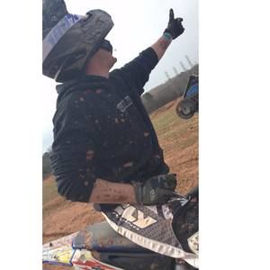 Meet your Posher, Layton